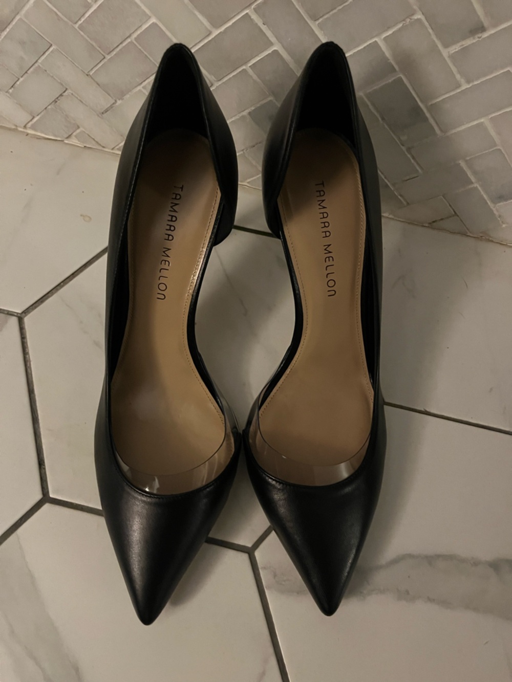Tamara Mellon Black Leather heels with pointed toe
